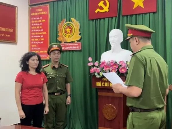 Bà Nguyễn Phương Hằng yêu cầu bà Hàn Ni và đồng phạm bồi thường 500 tỷ đồng