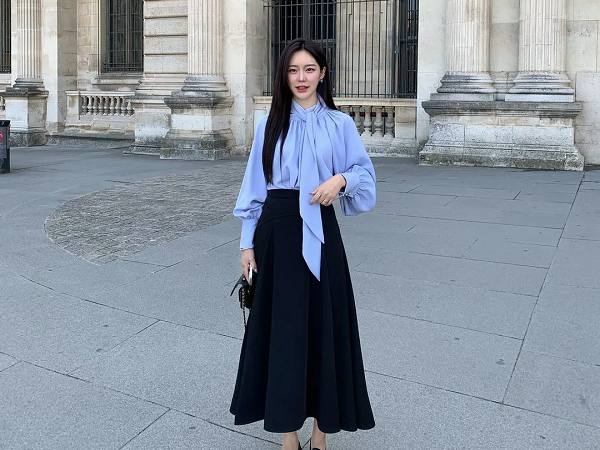 9 công thức diện áo blouse buộc dây điệu đà cho mùa thu