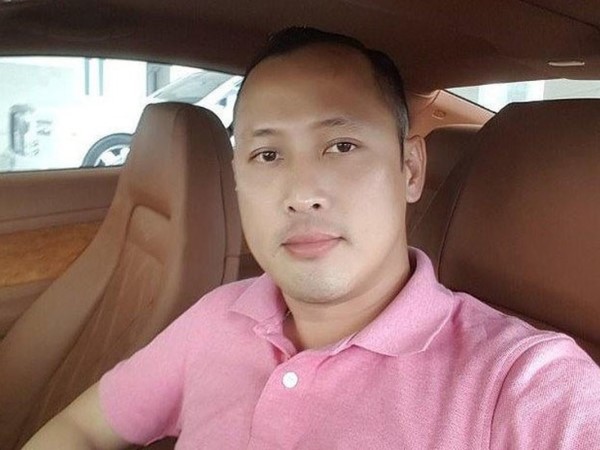 Thiếu gia khoe hàng xấp tiền trên mạng rồi vướng tù tội là ai?