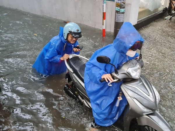 Dự báo thời tiết 10 ngày tới: Miền Trung mưa trắng trời, cảnh báo thời tiết nguy hiểm