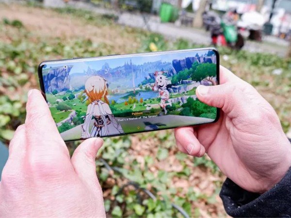 Lộ smartphone cao cấp có màn hình 'khủng' hơn cả iPhone 15 Pro Max