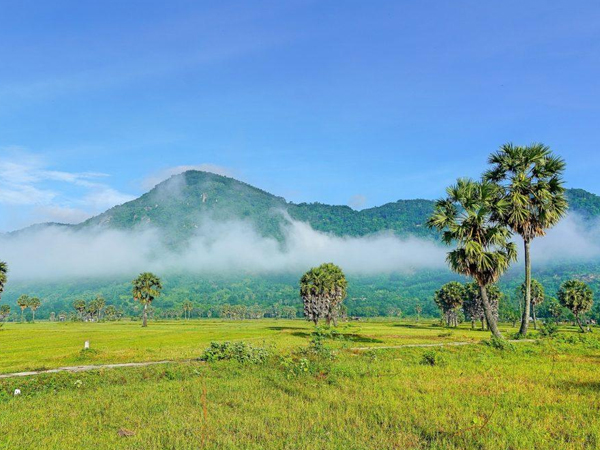 Đặt chân lên núi Cấm An Giang, chinh phục vùng đất 'thất sơn' huyền bí
