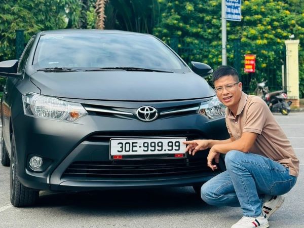 Toyota Vios từng đeo biển ngũ quý 9 về tay chủ mới được rao bán 395 triệu đồng