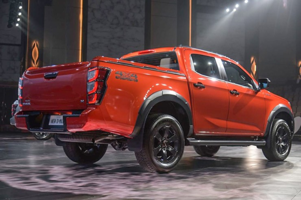 Isuzu D-Max phiên bản nâng cấp lộ diện với nhiều thay đổi