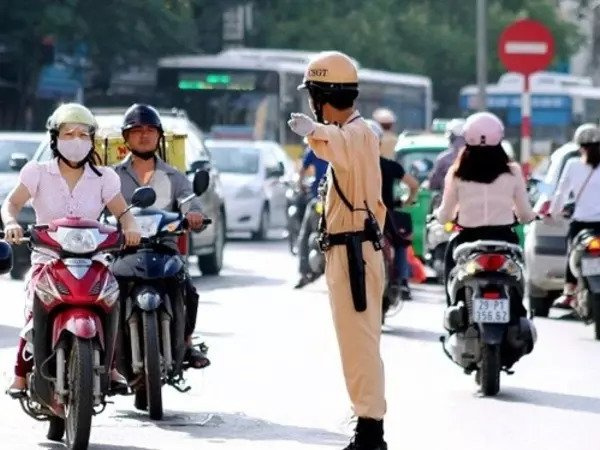 CSGT có gọi điện, nhắn tin thông báo phạt nguội?