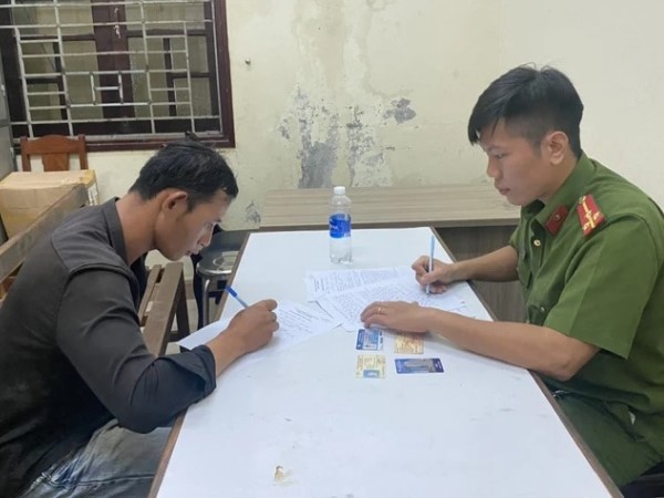 Nam thanh niên lợi dụng thiên tai ở Đà Nẵng để trục lợi