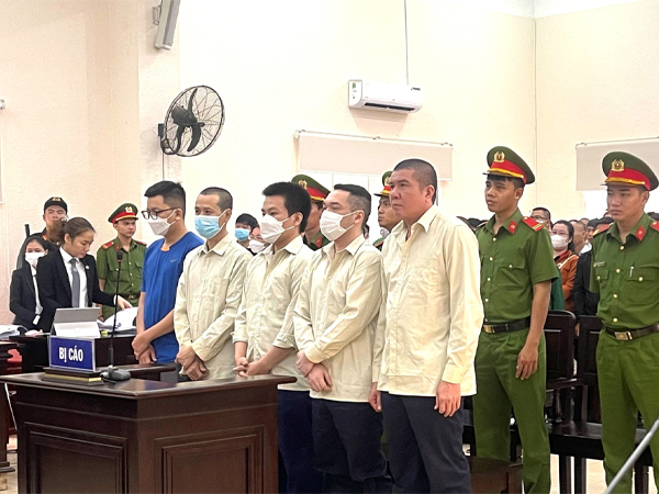 Hàng trăm người dự phiên tòa vụ lừa bán ‘dự án ma’ chiếm đoạt hơn 162 tỷ đồng