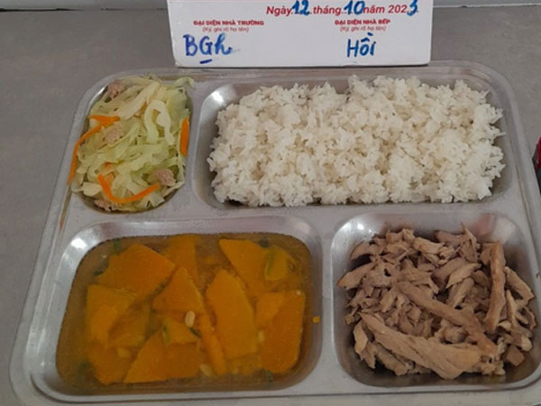 Nhiều học sinh tiểu học ở Hà Nội bị tiêu chảy, nôn ói sau bữa trưa: Nhà trường nói gì?