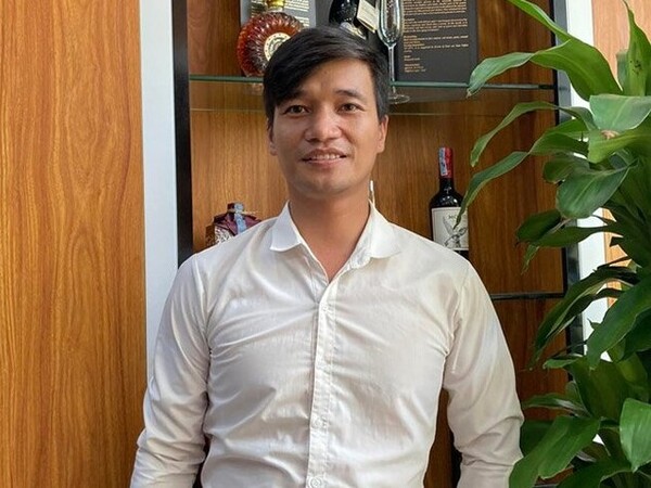 Hiện tượng mạng Lệ Rơi ở tuổi 36 có cuộc sống ra sao?