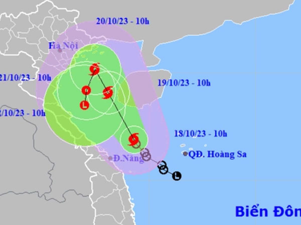 Bão số 5 giật cấp 11 cách Quảng Trị-Quảng Ngãi khoảng 150 km