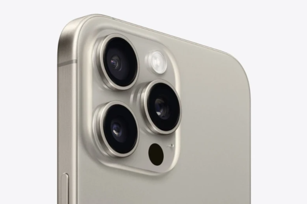 Tốc độ 5G của iPhone 15 Pro Max nhanh tới cỡ nào?