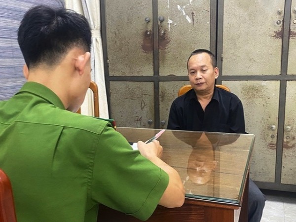 Cho vay nặng lãi từ 120,45% đến 383,24%/năm, người đàn ông bị khởi tố