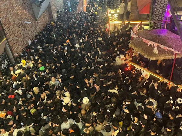 Một năm sau thảm kịch giẫm đạp Itaewon: Cảnh tượng kinh hoàng chưa hết ám ảnh những người lính cứu hộ