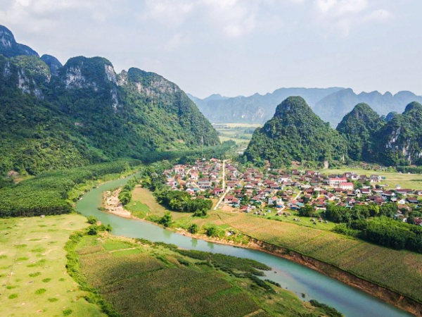 Rốn lũ ở Quảng Bình được vinh danh 'làng du lịch tốt nhất thế giới'