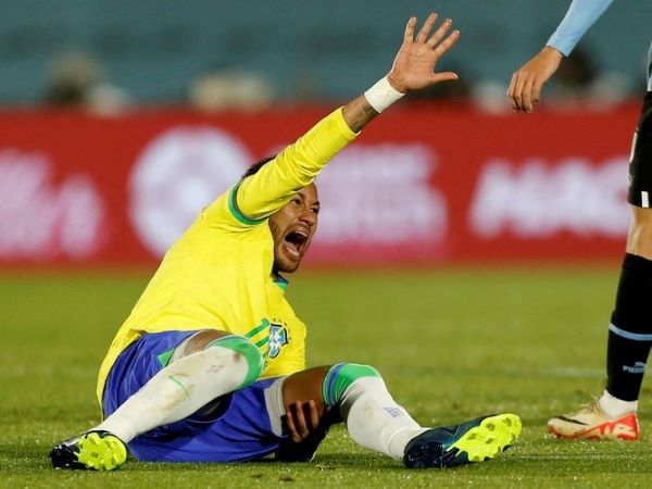 FIFA mất bộn tiền cho Al Hilal sau chấn thương của Neymar