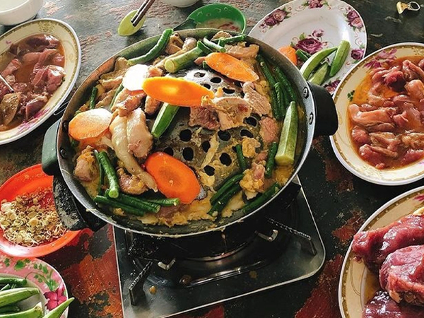 Độc đáo với món ăn 'bò leo núi', 'tưởng không ngon mà ngon không tưởng'