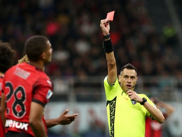 Kết quả bóng đá ngày 23/10: Trụ cột nhận thẻ đỏ, AC Milan gục ngã trước Juventus