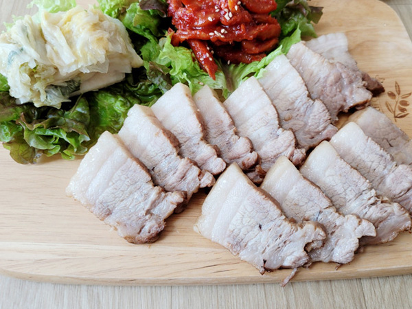 Điều gì xảy ra khi bạn ăn thịt lợn mỗi ngày?