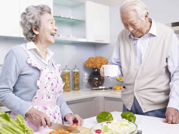 Bí quyết giúp bạn sống tới 100 tuổi nhờ 8 mẹo nấu ăn đơn giản