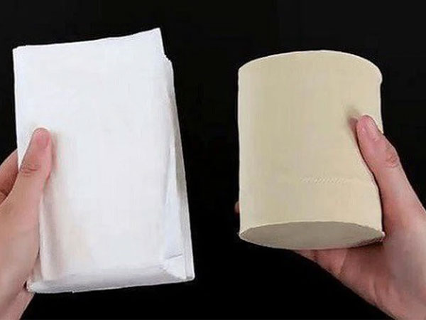 Giấy ăn, giấy vệ sinh màu trắng hay màu vàng thì tốt hơn? Cách để đưa ra lựa chọn rất đơn giản