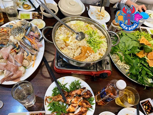 Lẩu riêu cua - Món ngon không thể bỏ lỡ khi tiết trời sang thu