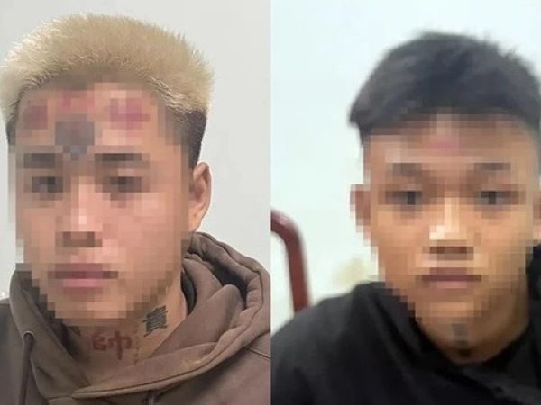 Nghi 'cười đểu', nam thanh niên bị 2 người dùng dao đâm khắp người