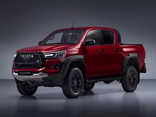 Toyota Hilux 2024 bản thể thao ra mắt