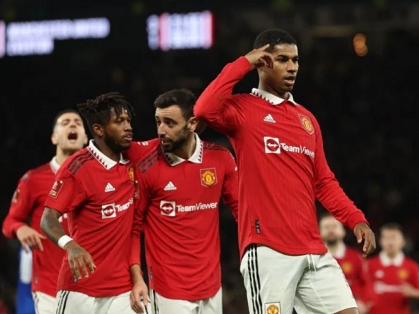 Lịch thi đấu bóng đá hôm nay: Sôi động V.League, tâm điểm derby MU - Man City