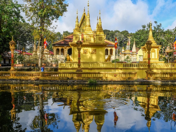 Ngôi chùa Khmer gần 1.000 năm tuổi ở Trà Vinh