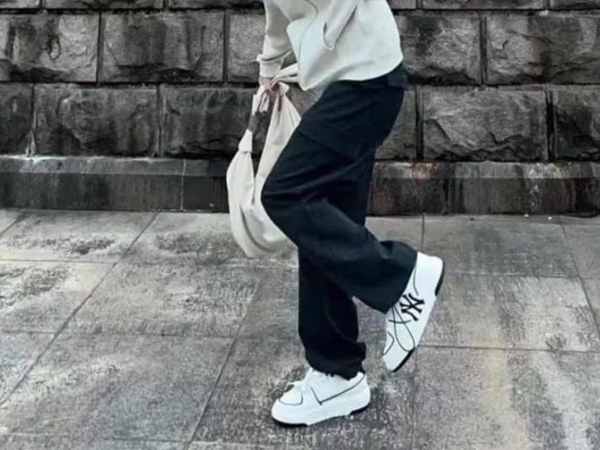 Niềm đam mê của cánh mày râu với giày Boston và những style phối đồ sành điệu