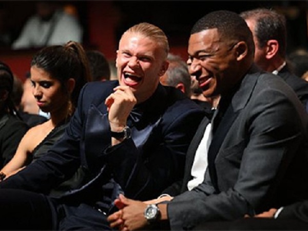 Mbappe có động thái bất ngờ trên mạng xã hội sau khi Messi giành Quả Bóng Vàng thứ 8