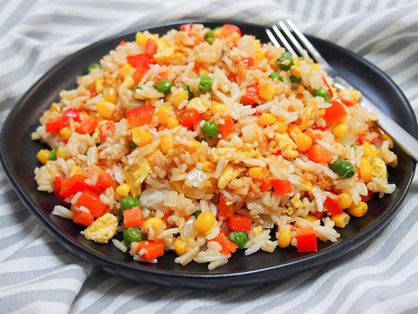 Cảnh báo 'hội chứng cơm chiên chết người' gây bão trên TikTok
