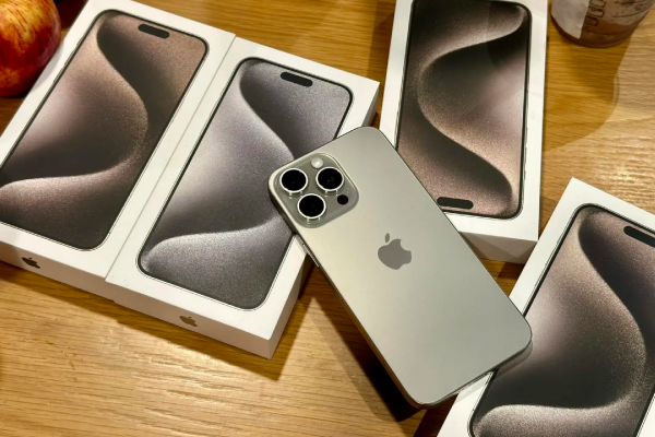Apple bị tấn công ở Ấn Độ, chính lãnh đạo cũng phải lên tiếng