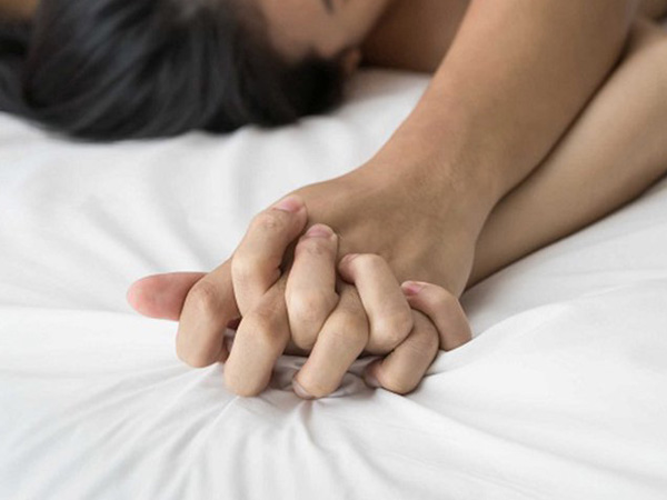 Nỗi lòng cô gái trẻ kết hôn 4 năm vẫn chưa thể 'động phòng'