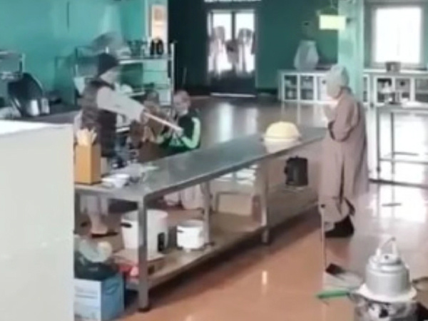 Kỷ luật sư cô trong vụ 'sư phụ' dùng roi đánh đệ tử