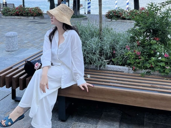 'Mợ Ba' Kaity Nguyễn: Style ngoài đời đơn giản nhưng vẫn sang, cực mê 1 item diện hoài không chán