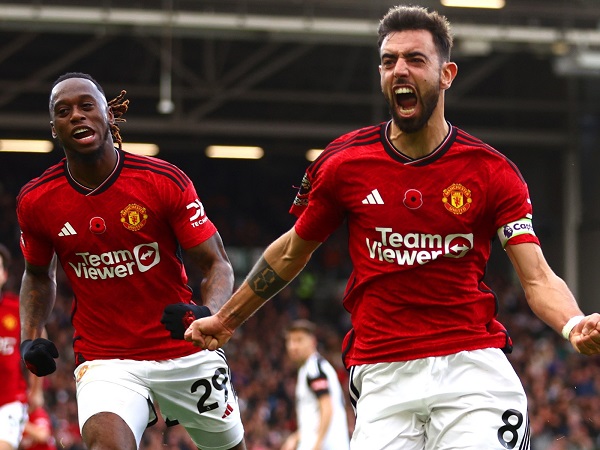 Lịch thi đấu bóng đá hôm nay 8/11: Hà Nội FC, MU đá Champions League mấy giờ?
