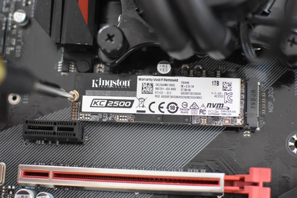 Vì sao cần mua ngay thành phần này trên PC?