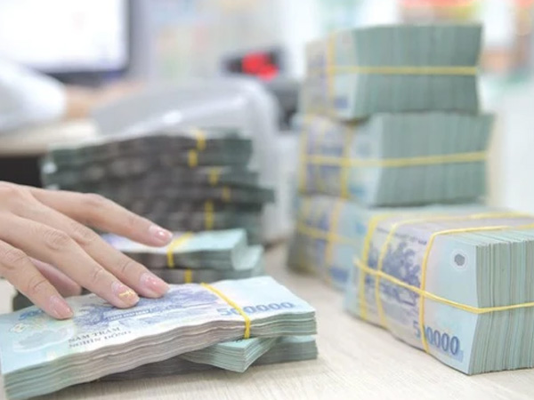 Tại sao gói hỗ trợ 120.000 tỉ đồng giải ngân thấp?