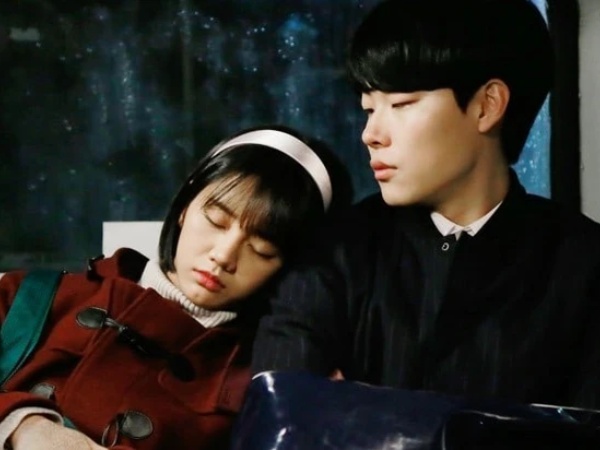 Cặp đôi 'Reply 1988' Ryu Jun Yeol và Hyeri chia tay sau 7 năm hẹn hò
