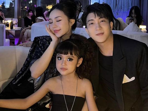 Hé lộ khoảnh khắc hạnh phúc của gia đình Quỳnh Kool - B Trần, khán giả mong ngày lên sóng
