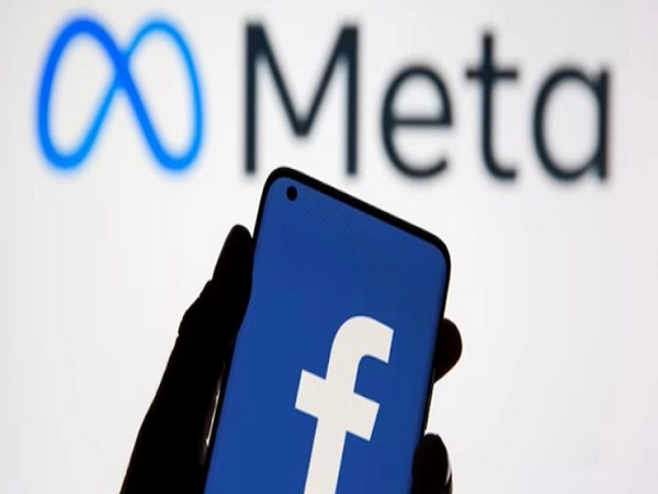 Chủ quản Facebook nói gì về nhiều tài khoản có nhãn 'được tài trợ' bán hàng giả, hàng nhái?