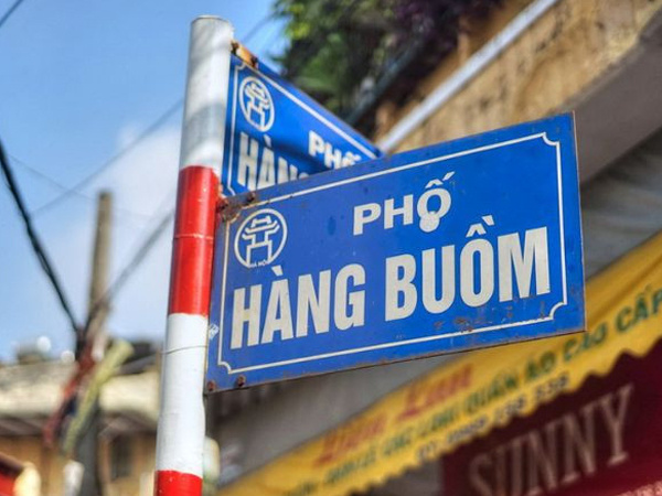 Sau 7 lần bán đấu giá, đất vàng mặt phố cổ Hà Nội giảm mất nửa