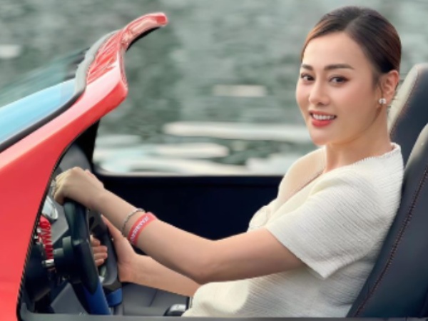 Phương Oanh vướng nghi vấn quảng cáo 'siêu xe' chưa đăng kiểm trong lúc đang mang thai?