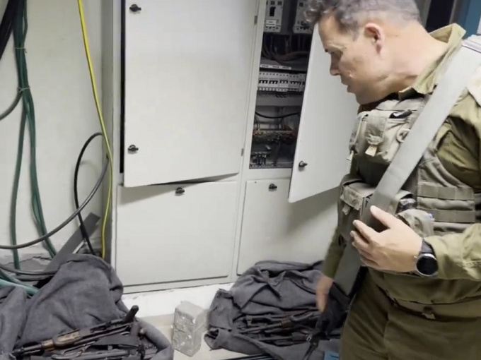 Israel công bố hình ảnh thu giữ vũ khí Hamas ở bệnh viện Al-Shifa