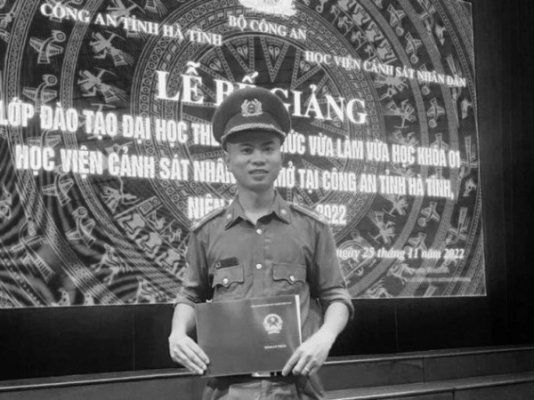 Thượng uý công an bị kẻ nghiện ma tuý dùng kéo đâm trọng thương đã hy sinh