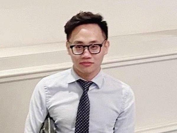 Bị 'Sở Khanh' dùng ảnh nóng tống tiền, cô gái trẻ có hành động hèn hạ không kém