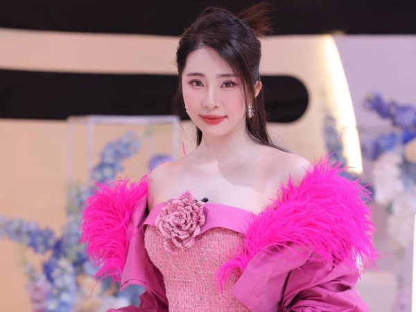 Đạp gió 2023: Quỳnh Nga nói gì khi bị chỉ trích đăng số tài khoản 'vòi tiền' bình chọn?