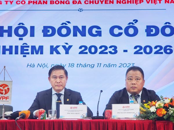 Ông Trần Anh Tú tái đắc cử ghế Chủ tịch VPF
