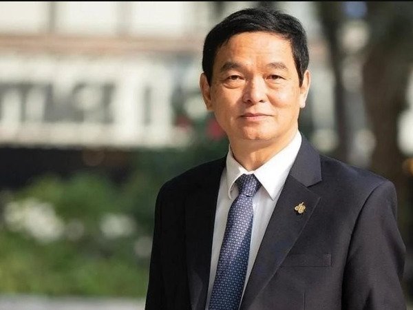 'Quyền lực' ông Lê Viết Hải tại Hòa Bình sẽ thay đổi ra sao sau thương vụ phát hành thêm?